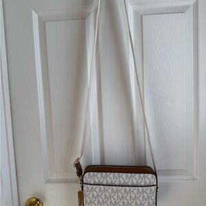 Michael Kors Gold and White Signature Bag